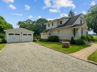 24 McCurdy Rd, Old Lyme, CT 06371