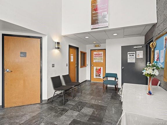 5th image of 753 Capitol Ave