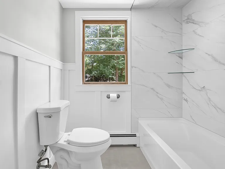 7 Jay Dr — Photo 8