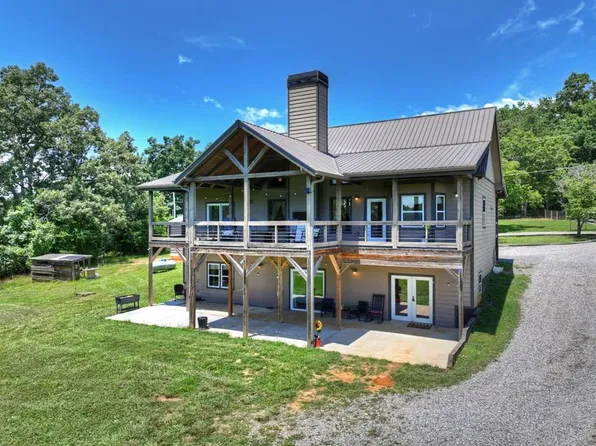 777 Hamby Rd, Blue Ridge, GA 30513