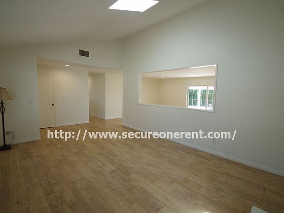 4th image of 2312 S Stormcroft Ct