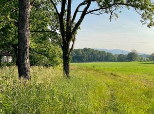 Lipscomb Rd, Stuarts Draft, VA 24477