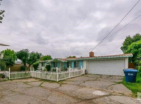 4th image of 84548 Vermouth Dr