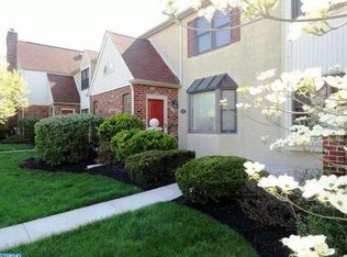 226 Stone Ridge Dr, Eagleville, PA 19403
