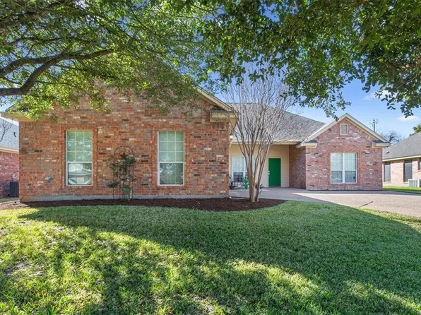 3017 Concho Bend Dr, Woodway, TX 76712