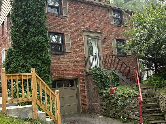 2nd image of 1139 Cedar Blvd