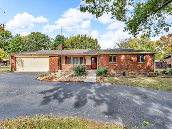 7694 Poplar Rd, Brownsburg, IN 46112