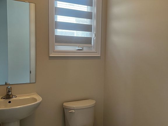 3rd image of 3008 Sierra Dr