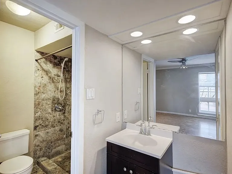 5315 Fleetwood Oaks Ave #260 — Photo 10
