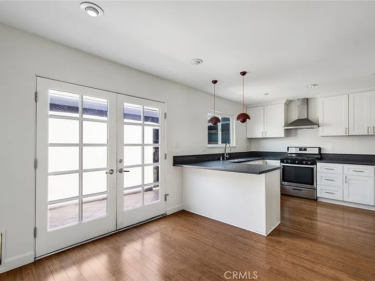 2407 Richmond Way — Photo 14
