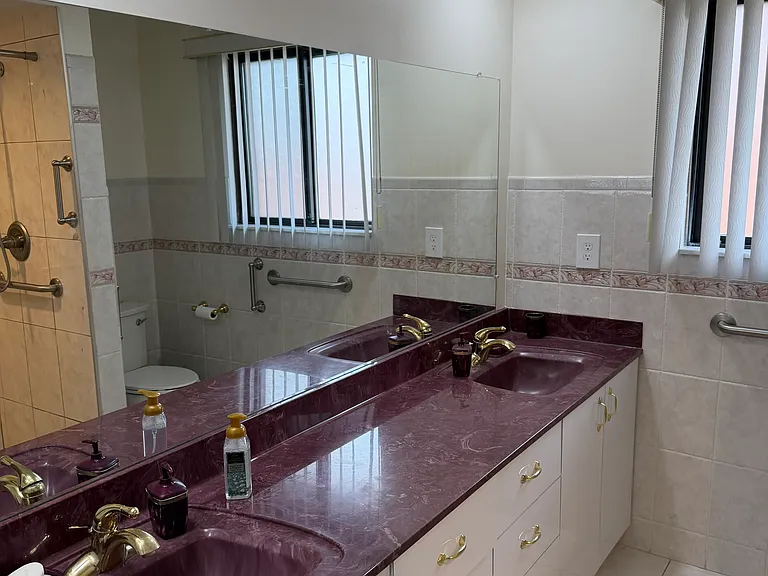 4741 Bloomfield Dr — Photo 20