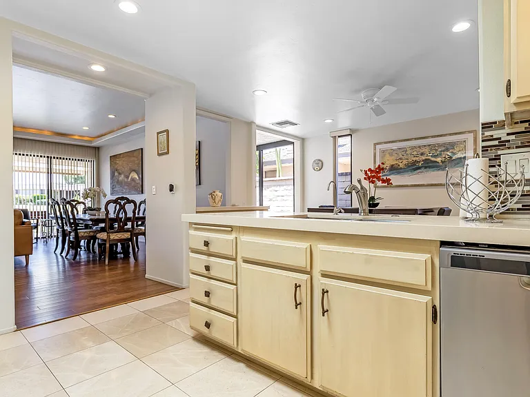 6 Colgate Dr — Photo 15