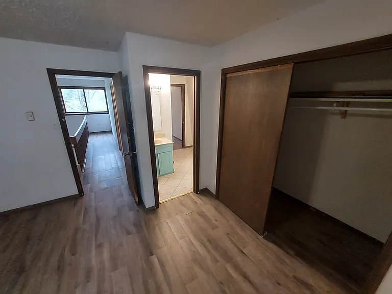 2424 Winding Way — Photo 18