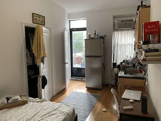 Rented by Flatiron Real Estate Advisors LLC | media 3