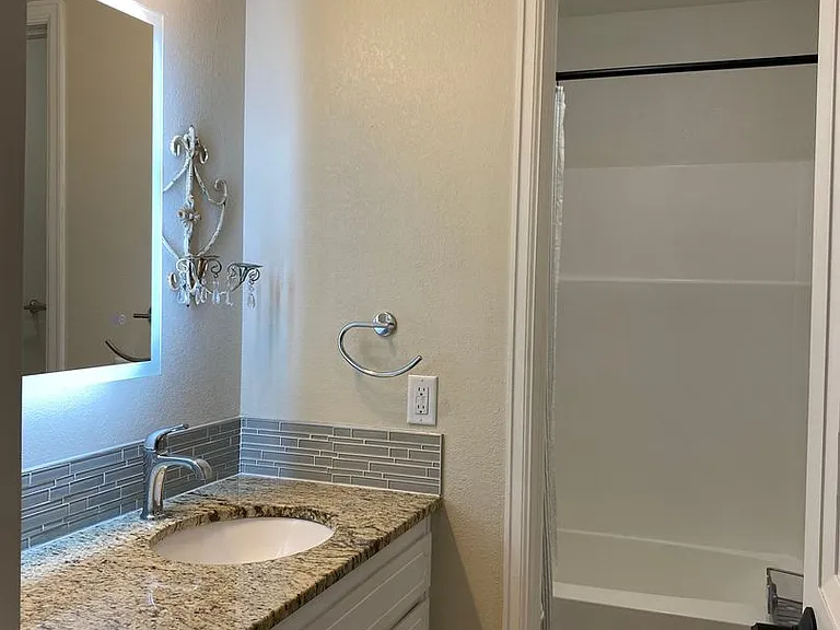 1928 Adriel Ct — Photo 14