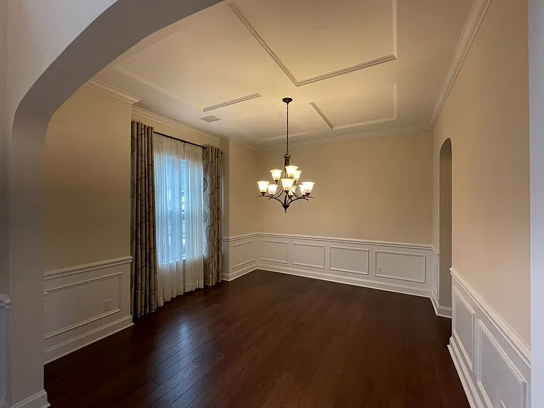 1223 Oleander Ln — Photo 2