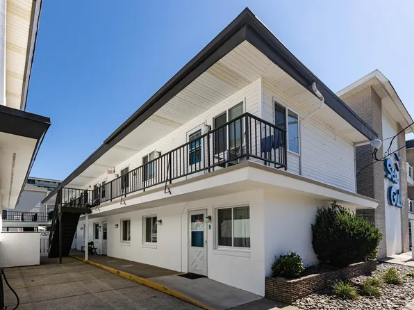 5301 Atlantic Ave #D, Wildwood, NJ 08260