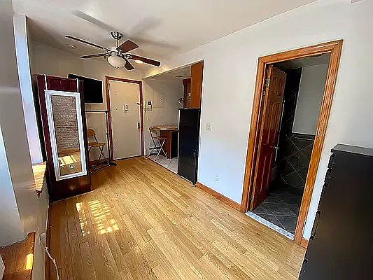 2nd image of 155 W 83rd St APT 108