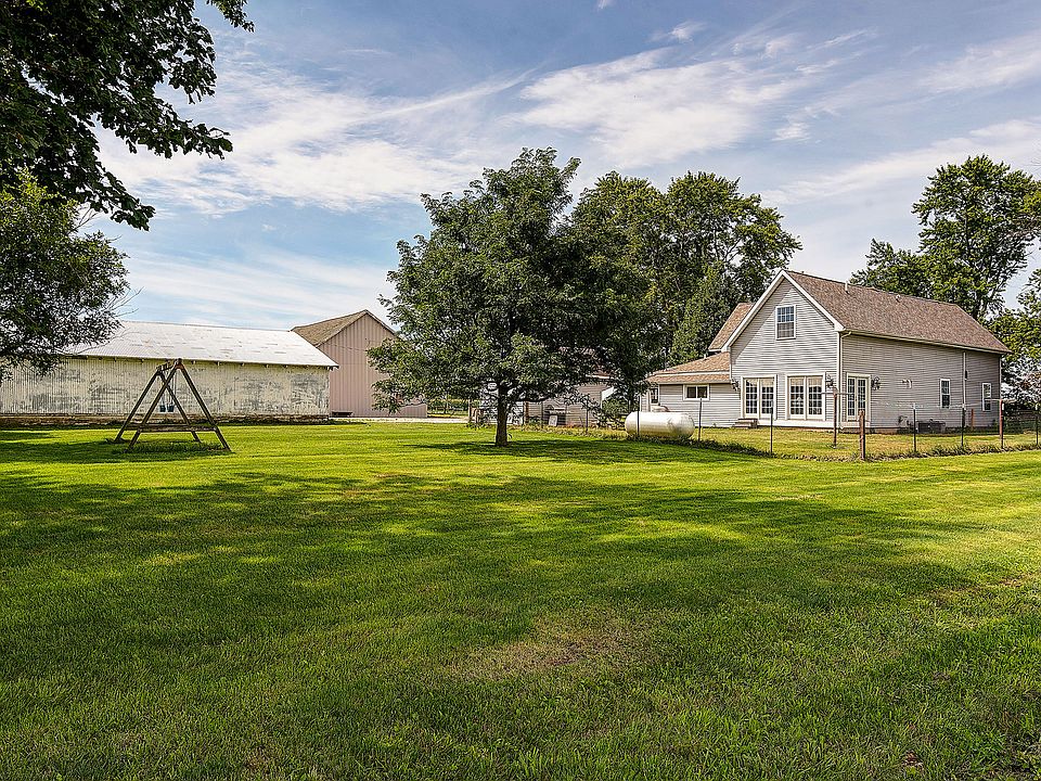 1st image of 3747 S County Road 450 W