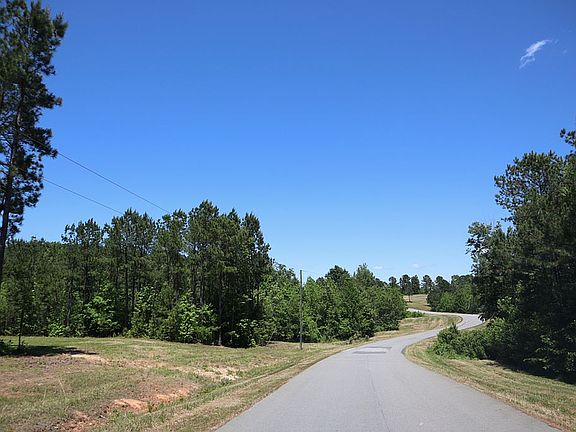 4th image of Stonegate Rd