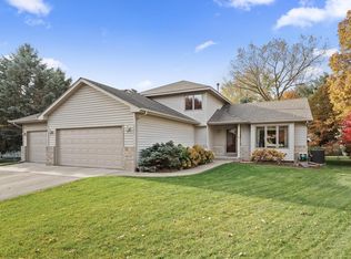 2071 123rd Ave NW, Coon Rapids, MN 55448