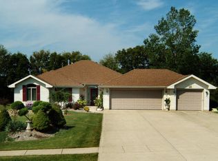 43 Ronhill Rd, Yorkville, IL 60560