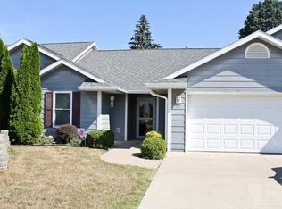 115 6th St SW, State Center, IA 50247