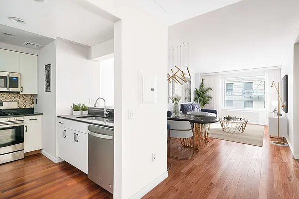 Sold by Compass | media 14