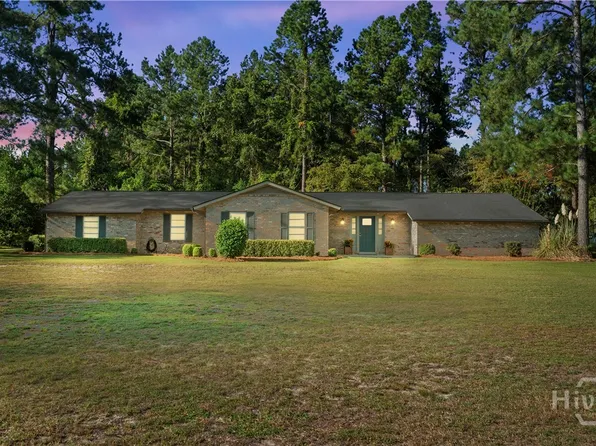 105 Oak Ridge Drive, Statesboro, GA 30458