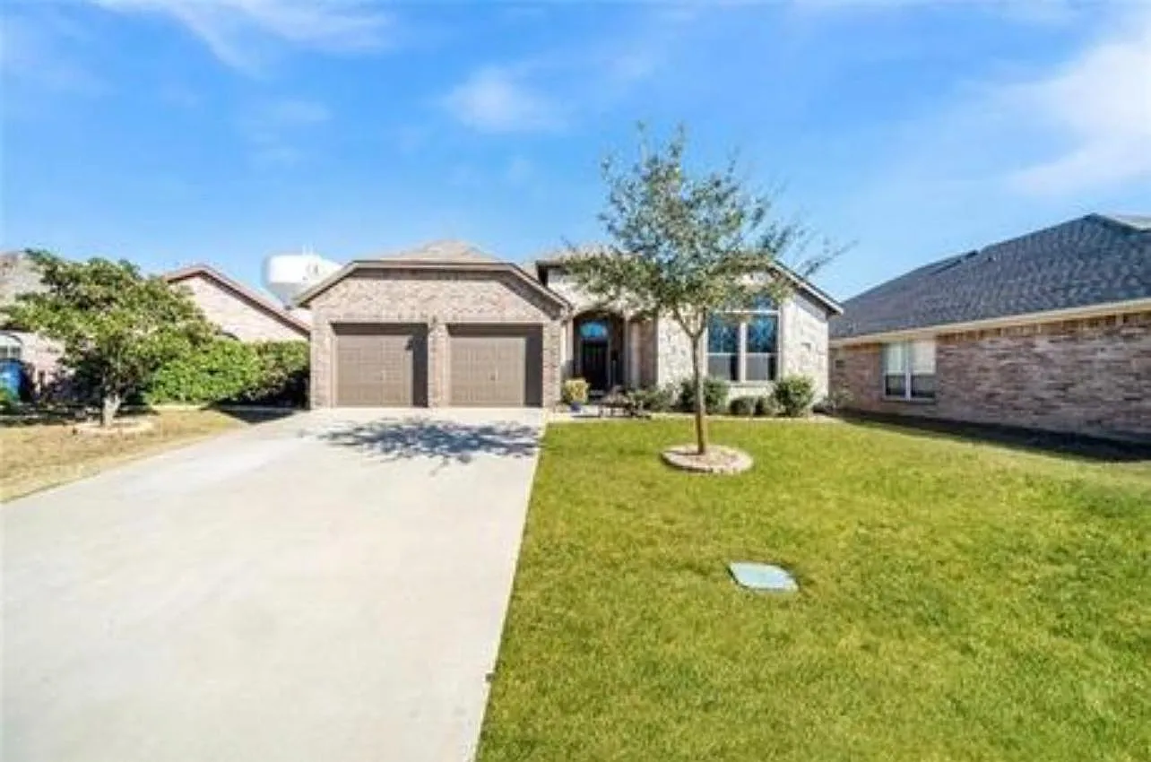 508 Timber Dr — Photo 2