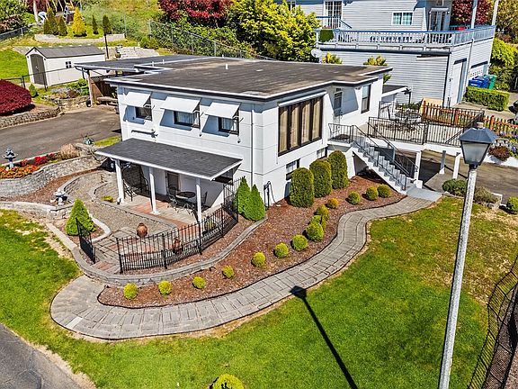 4th image of 16813 53Rd Avenue S