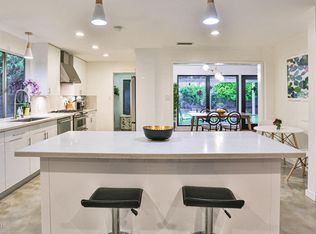 940 Medford Rd, Pasadena, CA 91107