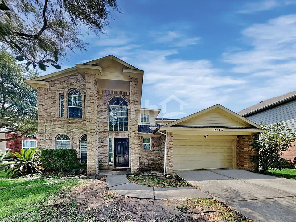 4706 Buescher Ct