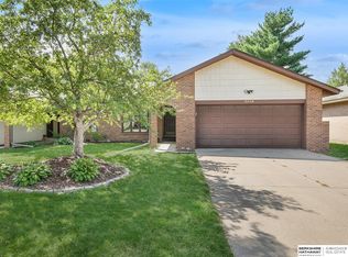 3525 Allendale Dr, Lincoln, NE 68516