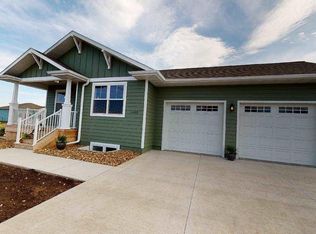 1400 Cornell St, Vermillion, SD 57069