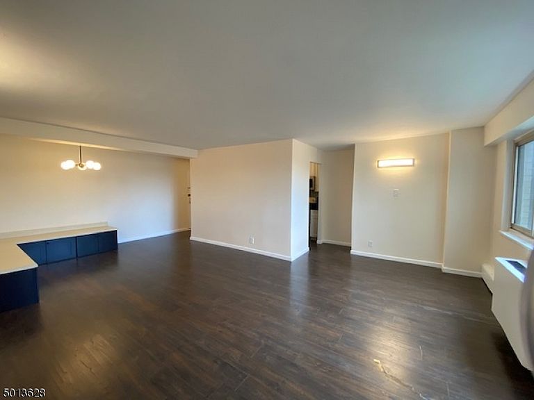 377 S Harrison St East Orange, NJ, 07018 Apartments for Rent Zillow