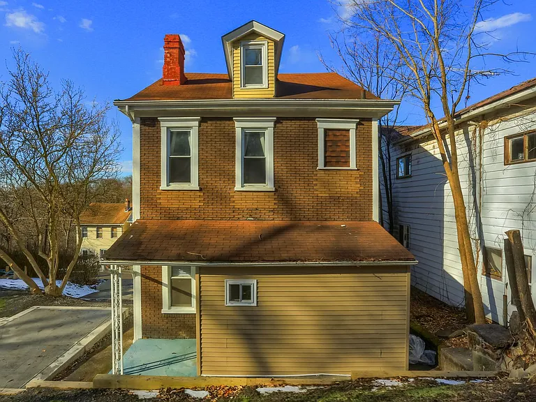 513 Grace St — Photo 53