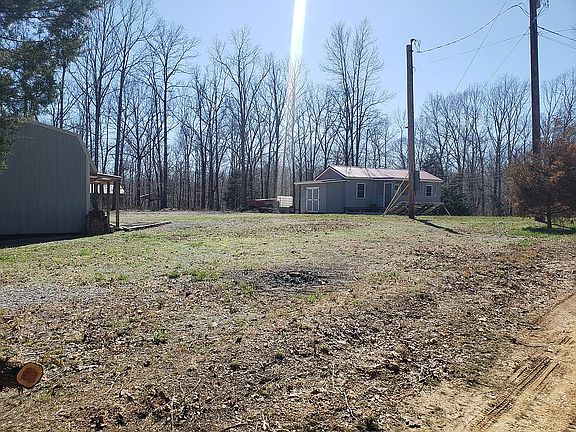 4th image of 4902 Chouteau Dr