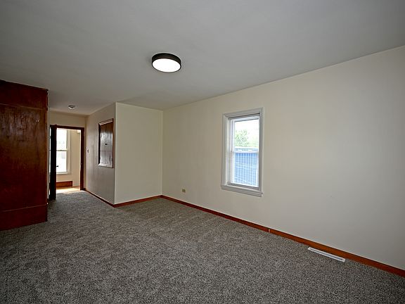 5th image of 440 S Lapham St #1