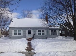 1466 Grotto St N, Saint Paul, MN 55117