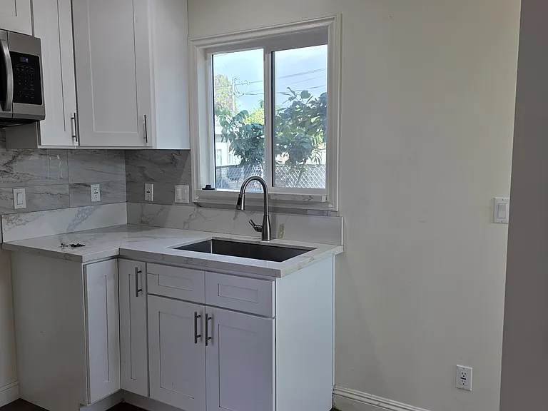 1606 Penn Mar Ave — Photo 32