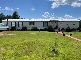 153 C F Eubanks Rd, Lucedale, MS 39452