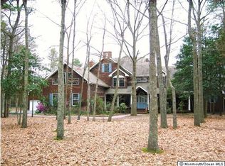 11 Bridge Creek Ln, Forked River, NJ 08731