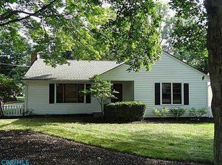 2475 Wickliffe Rd, Columbus, OH 43221