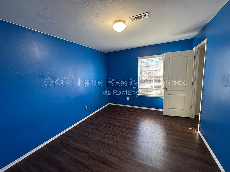 6052 Johnnie Ter — Photo 14