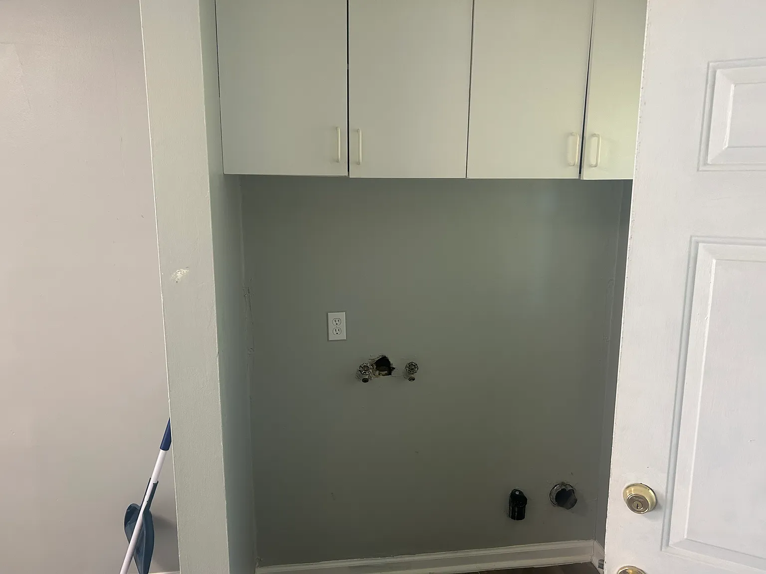 2 bed, 900 sqft, $1,500 — Photo 2