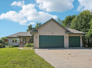 2385 Chad Ct, Harris, MN 55032