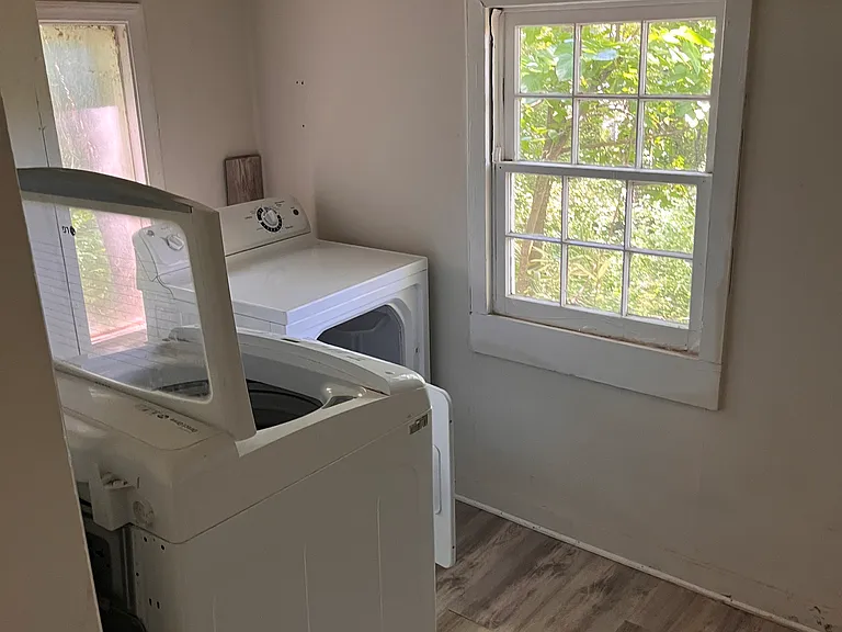 485 Glenwood Pl SE — Photo 11