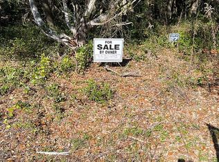 106 Swindell Ln, Atlantic Beach, NC 28512