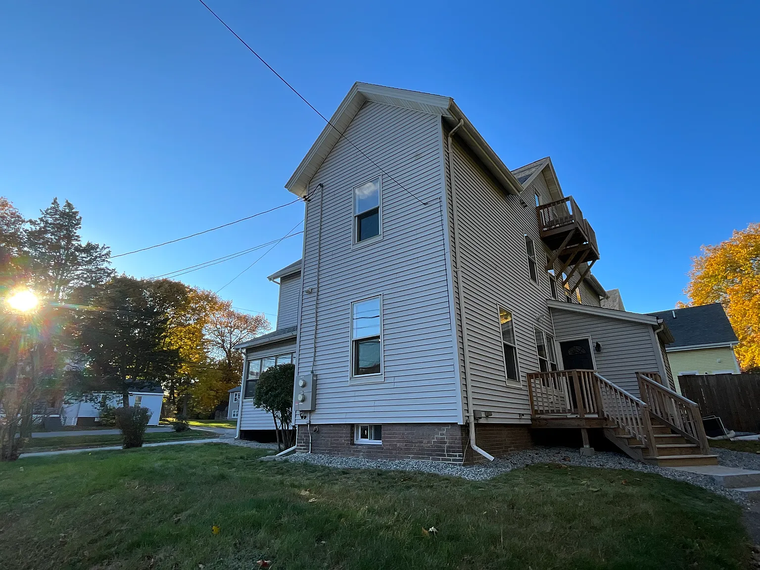 4 bed, 1500 sqft, $3,000 — Photo 3